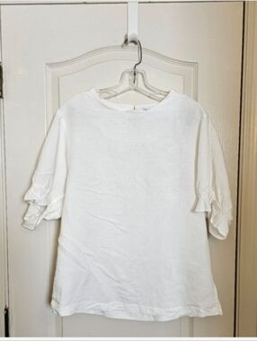 White Ruffle Sleeve  Top Sz M